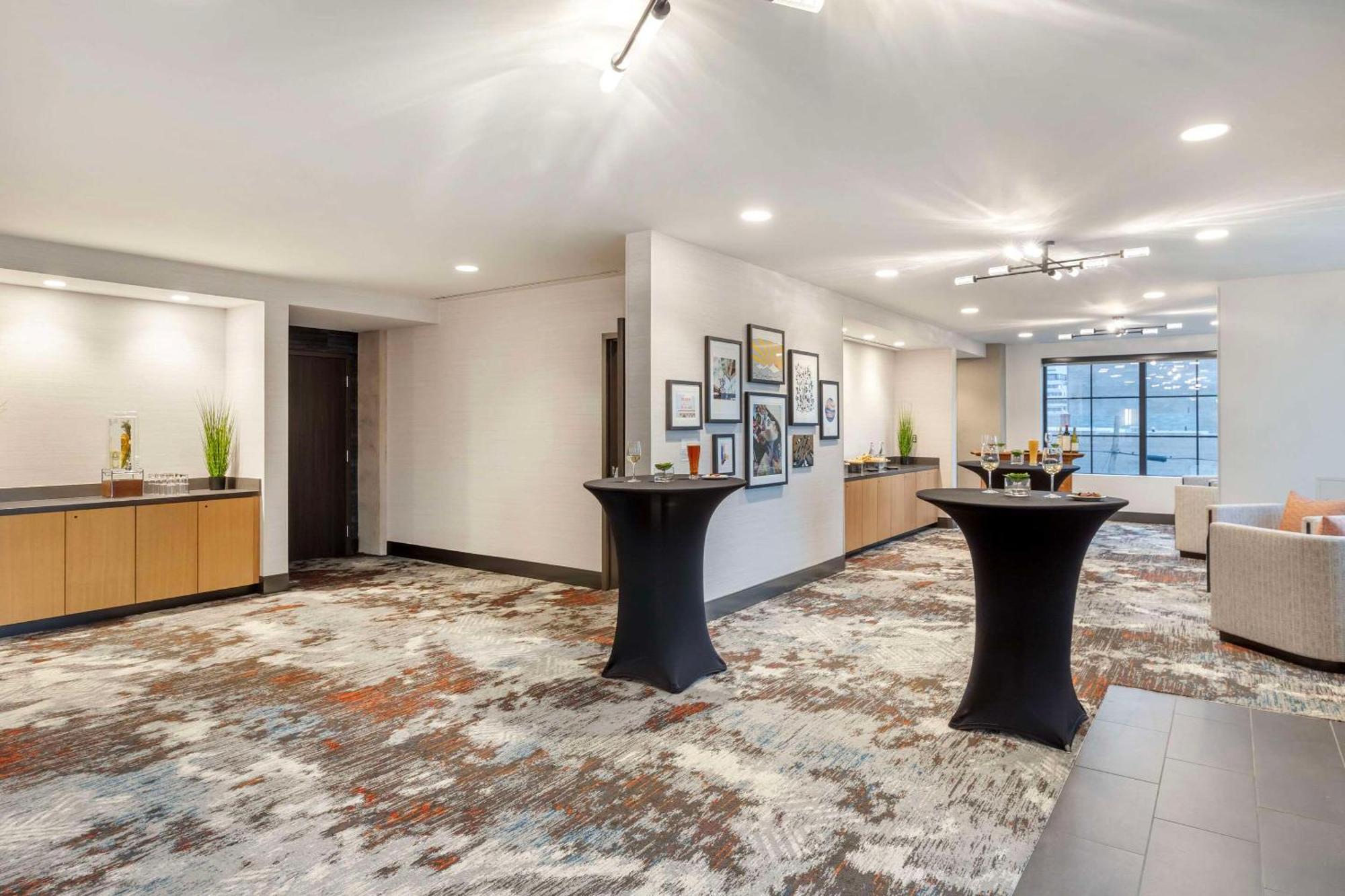 Cambria Hotel Denver Downtown Rino Екстер'єр фото