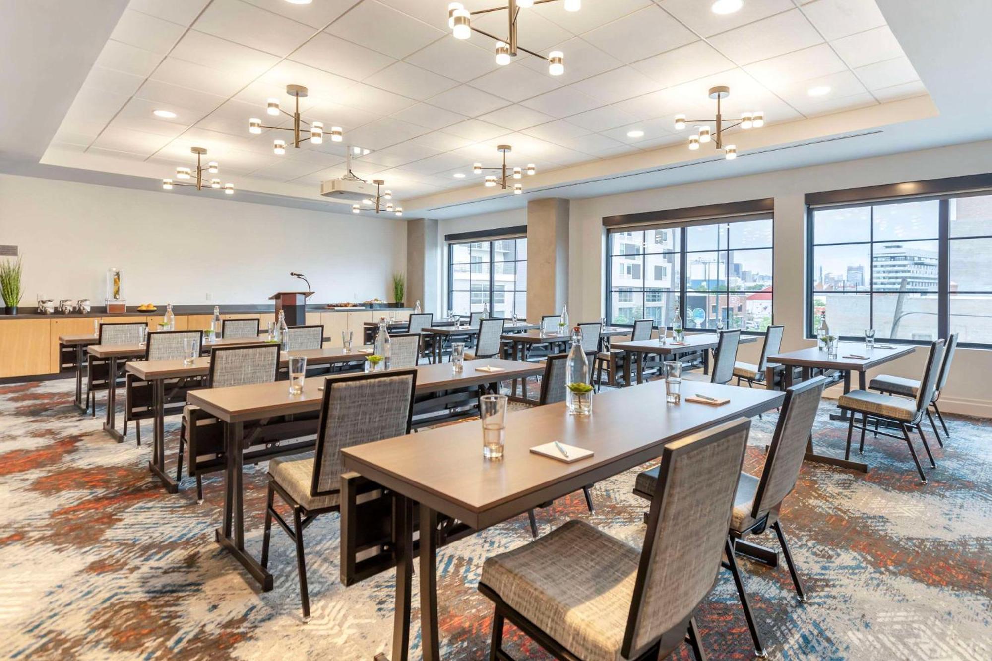 Cambria Hotel Denver Downtown Rino Екстер'єр фото