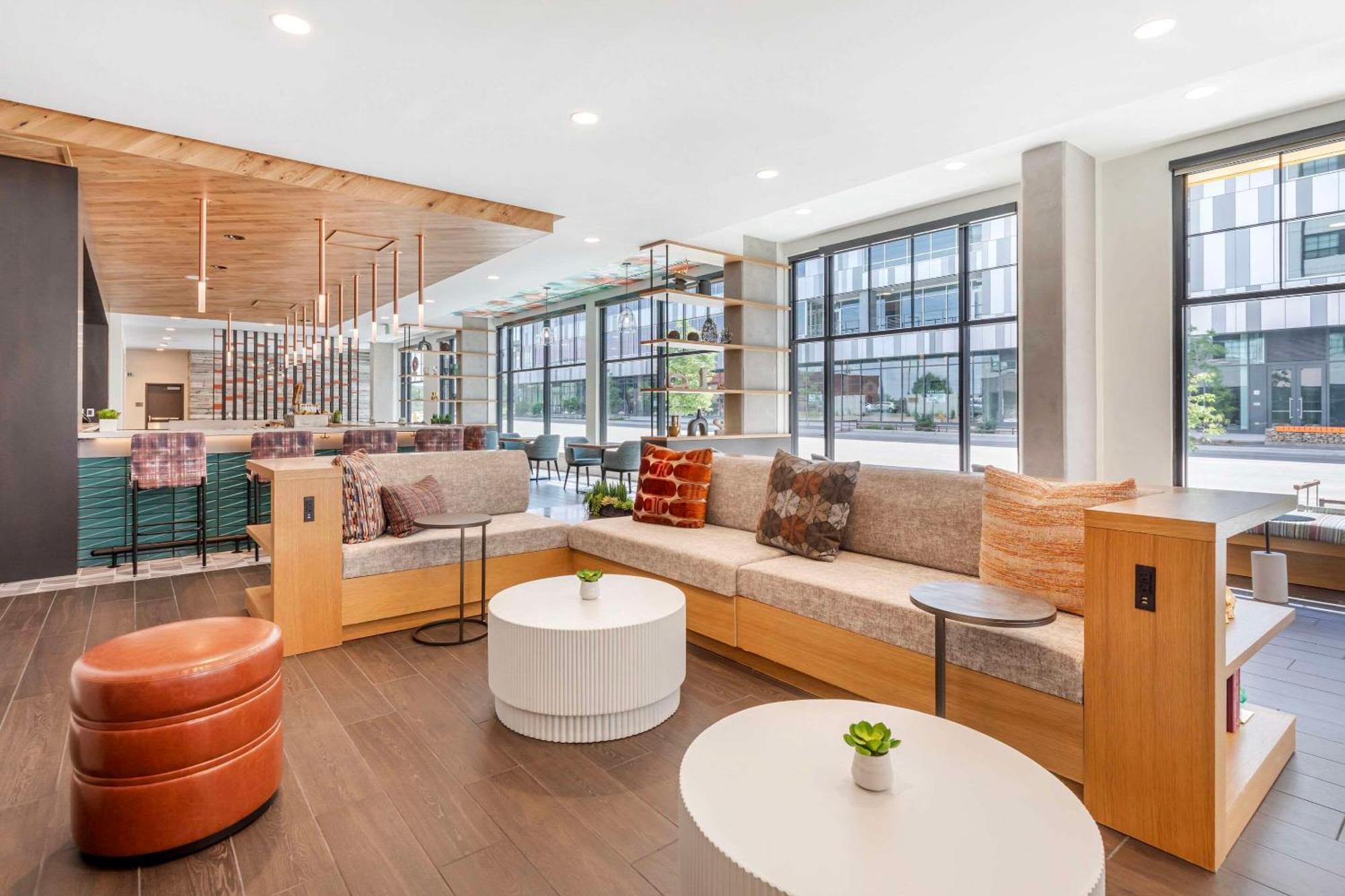 Cambria Hotel Denver Downtown Rino Екстер'єр фото