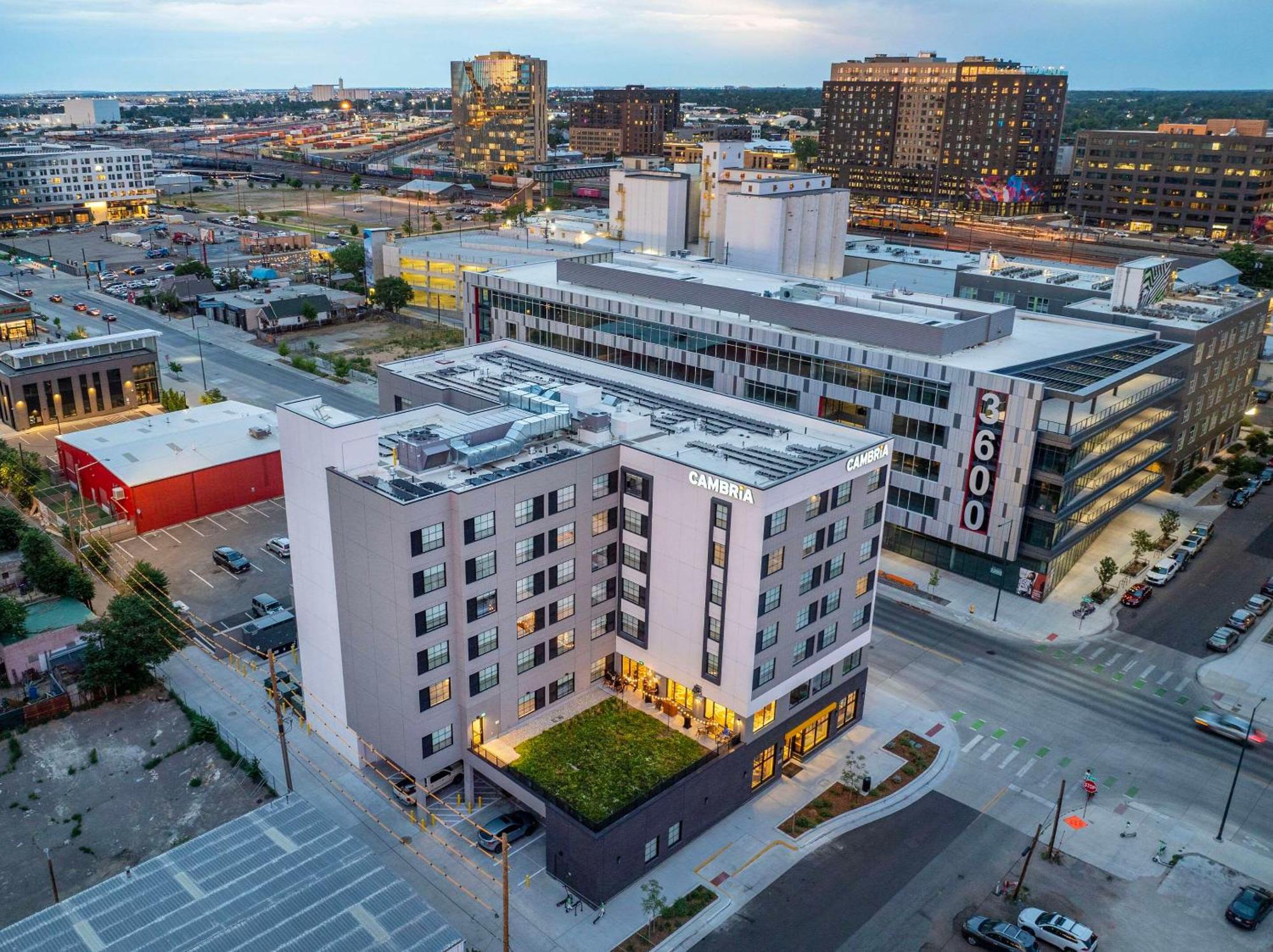 Cambria Hotel Denver Downtown Rino Екстер'єр фото
